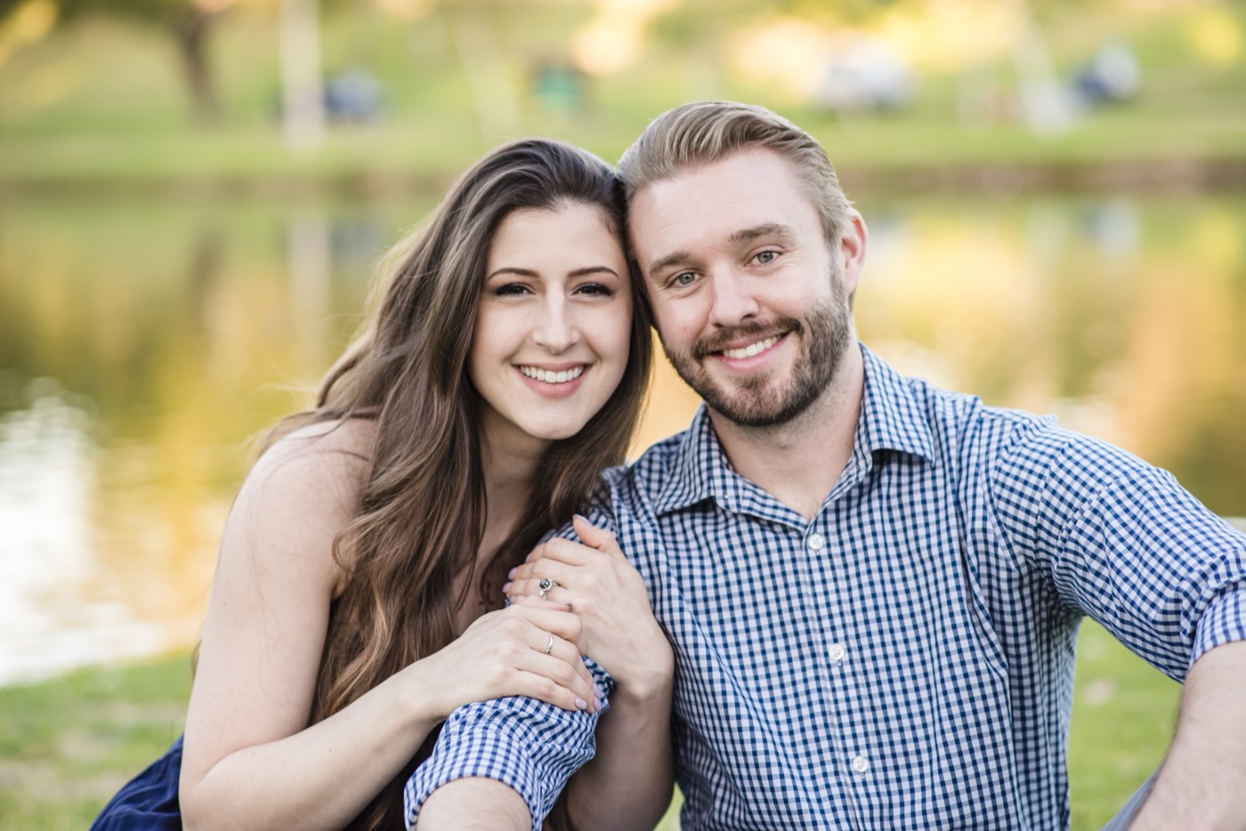 Couple portrait — golden light